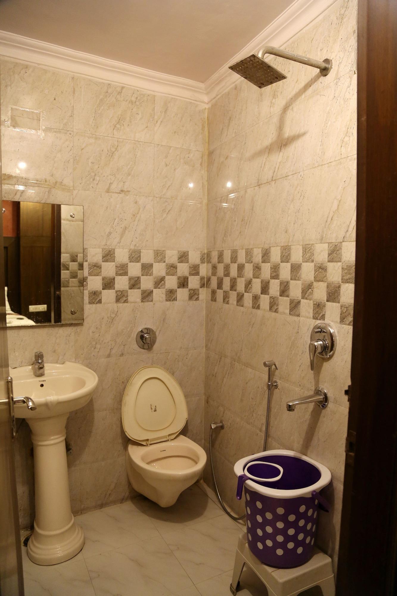 Hotel Shivam International - A Well Hygiene Property All Staff Vaccinated " New Delhi Bagian luar foto