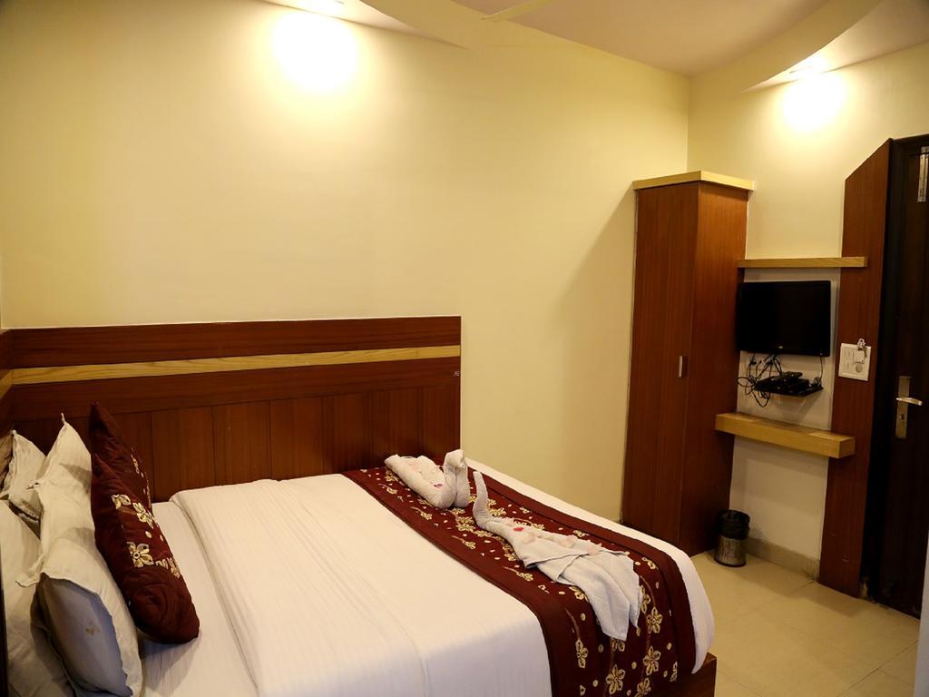 Hotel Shivam International - A Well Hygiene Property All Staff Vaccinated " New Delhi Bagian luar foto